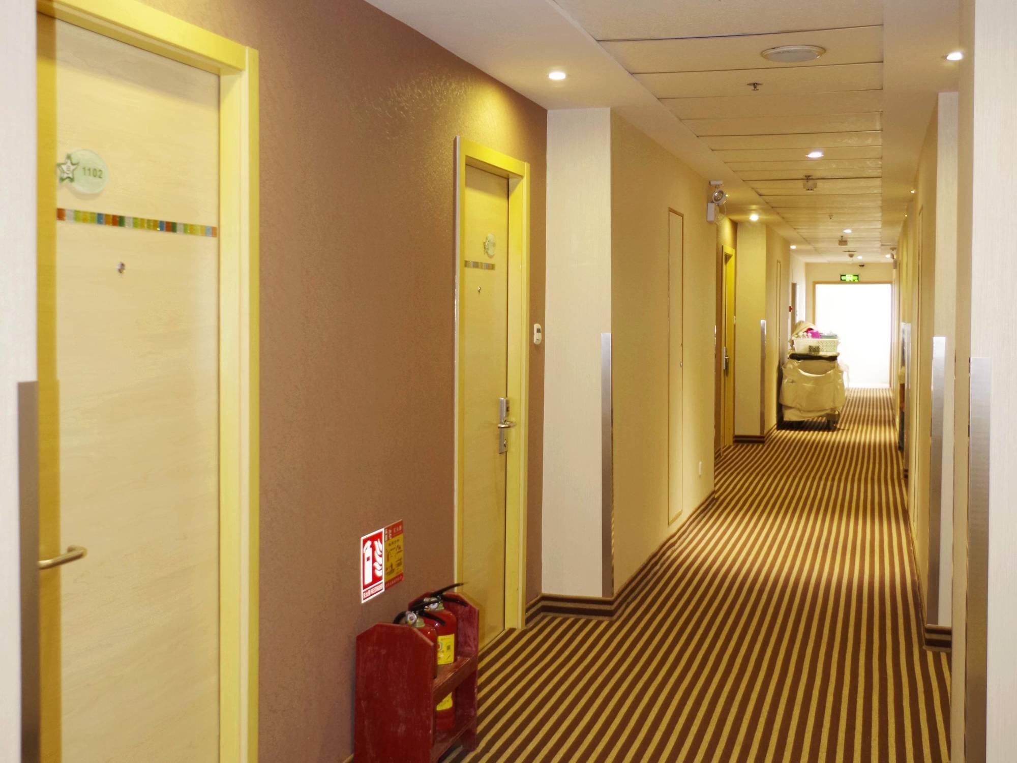 City Star Ji Feng Branch 昆明 エクステリア 写真
